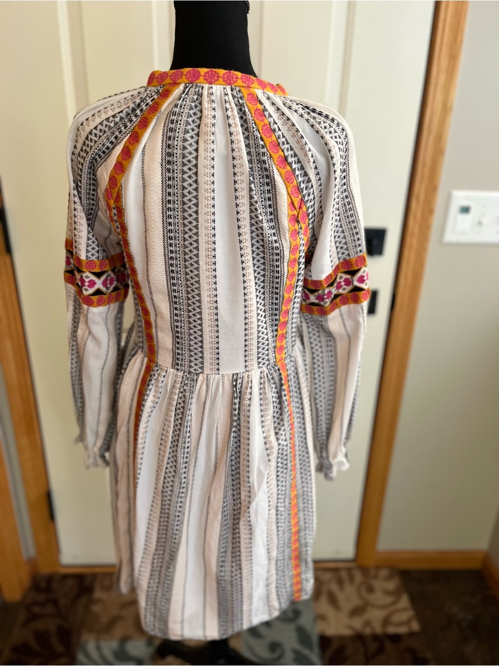 Women’s Anthropologie Lottie cotton boho peasant long sleeve mini dress. XS - Picture 4 of 14